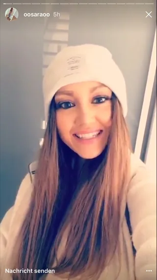 Sara Kristin spricht in einer Instagram-Story während ihrer Shopping-Aktivierung für o2 Banking zur Community